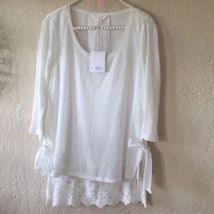 ✨Lauren Conrad Top NWT✨